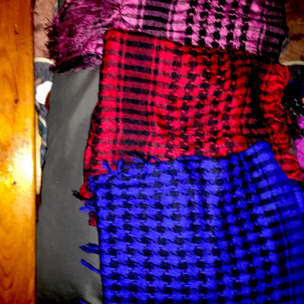 3 square scarfs